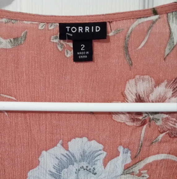 Torrid Orange Floral Tie Front Tunic - Picture 2 of 4